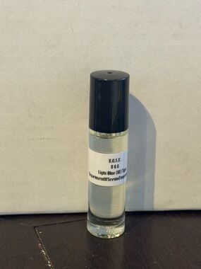 Light Blue (W) Fragrance Oil 1/3 Roll-On Bottle